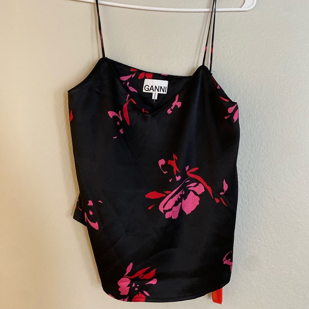 Never worn before silk tank
